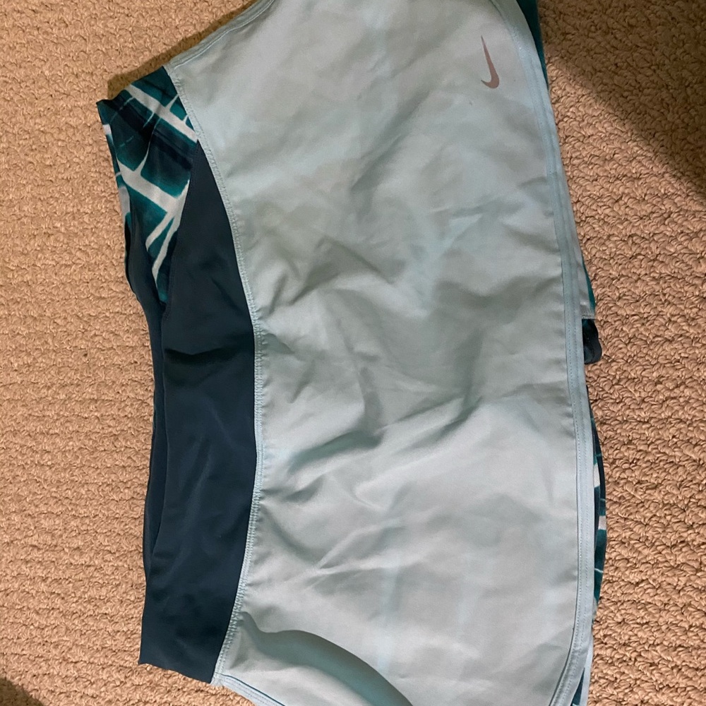 Workout skirt